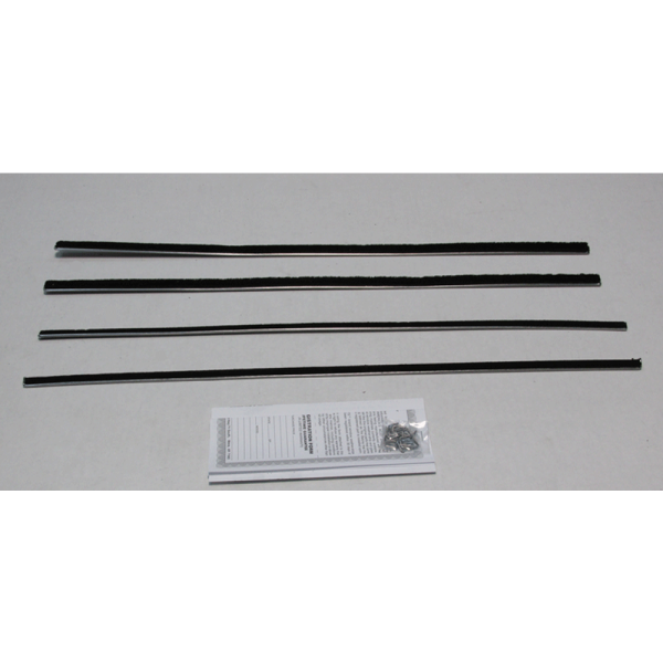 10-123E - 1959-60 Chevy El Camino Beltline Weatherstrip Kit